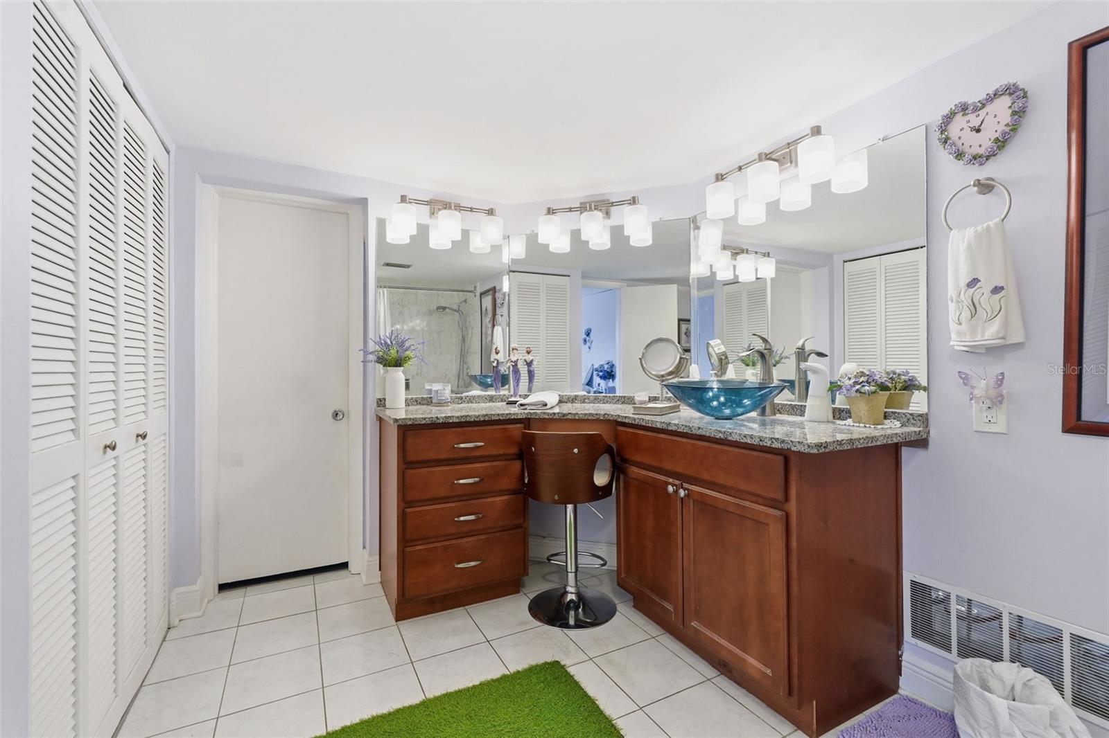 Image 22 of 47 For 225 Country Club Drive C332