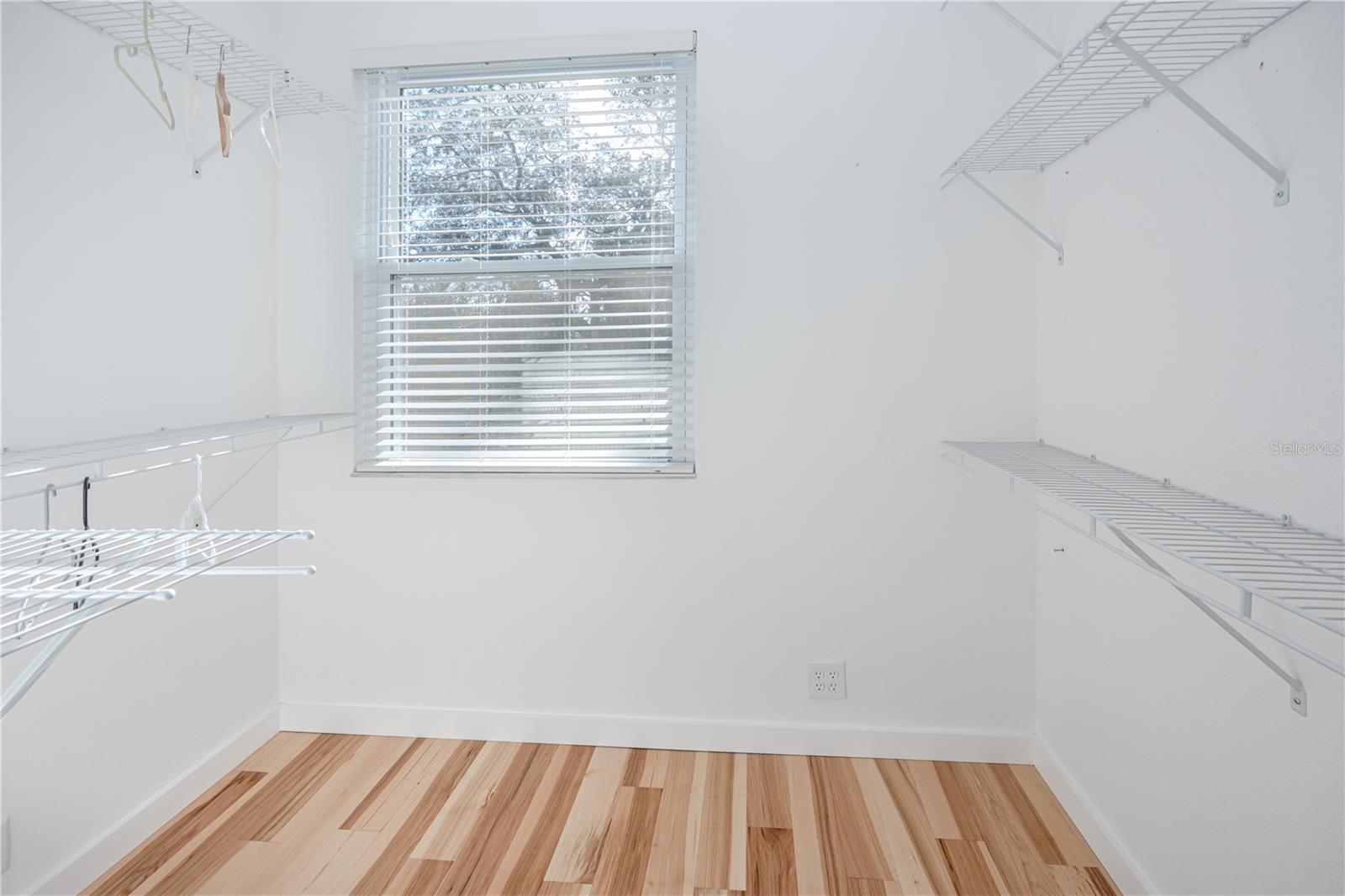 Image 76 of 84 For 2241 Highland Woods Drive