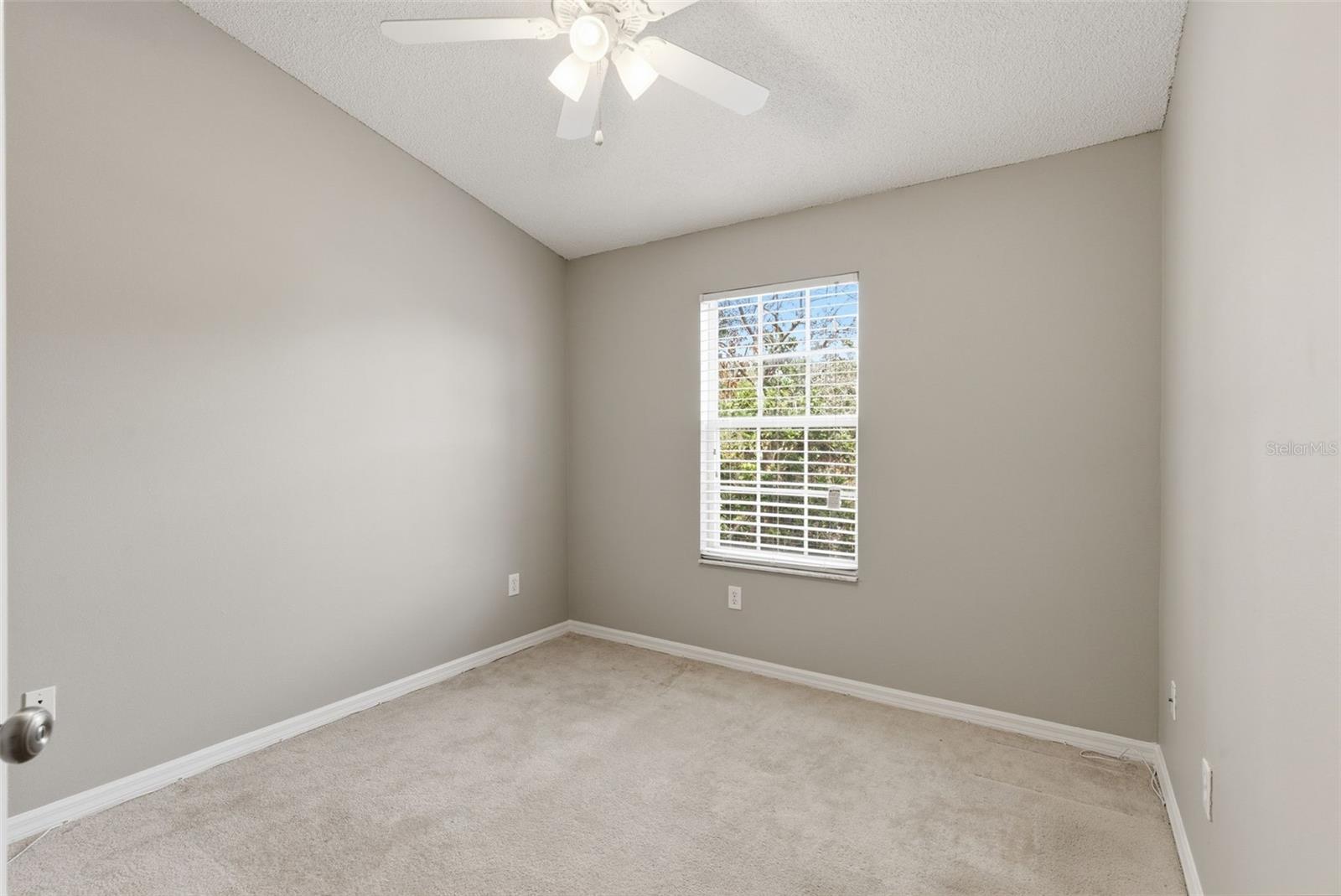 Image 33 of 56 For 1415 Sedgwick Drive