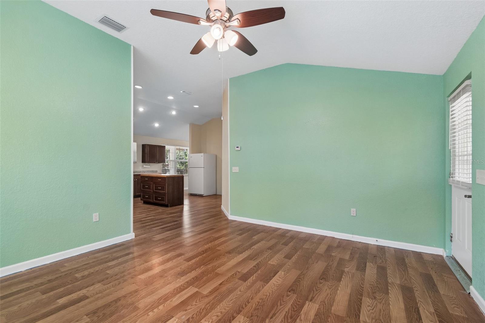 Image 21 of 58 For 11274 Riviera Drive