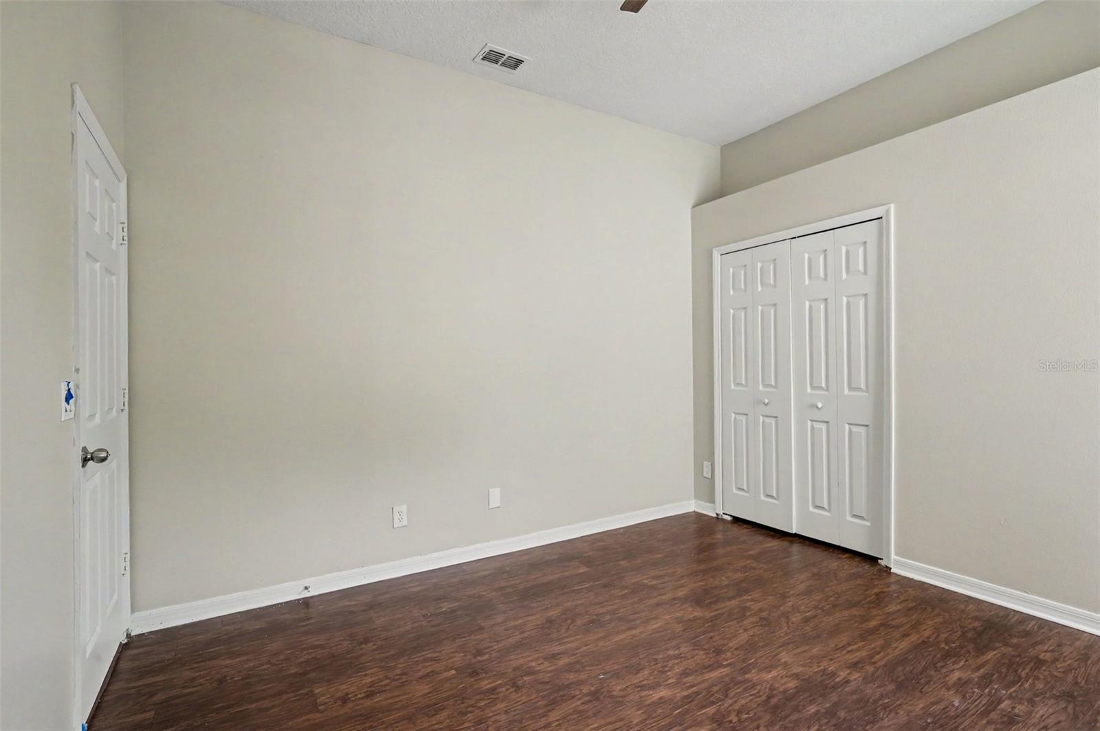Image 17 of 40 For 1756 Crown Hill Boulevard
