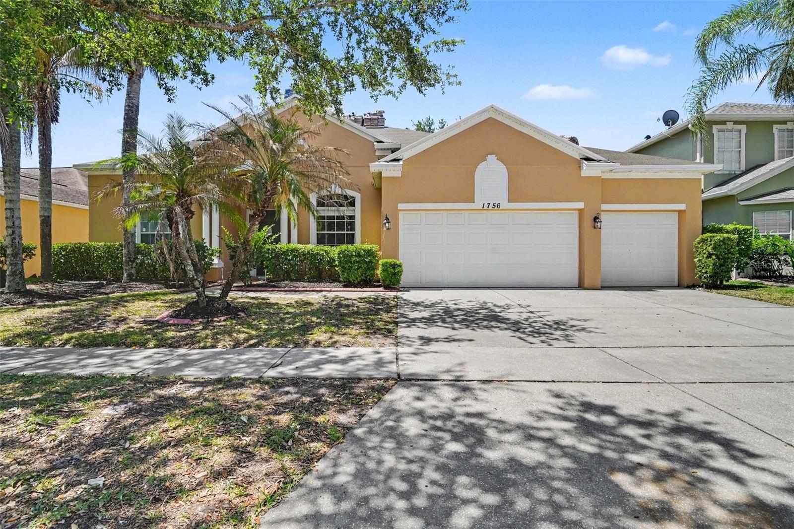 Image 2 of 40 For 1756 Crown Hill Boulevard