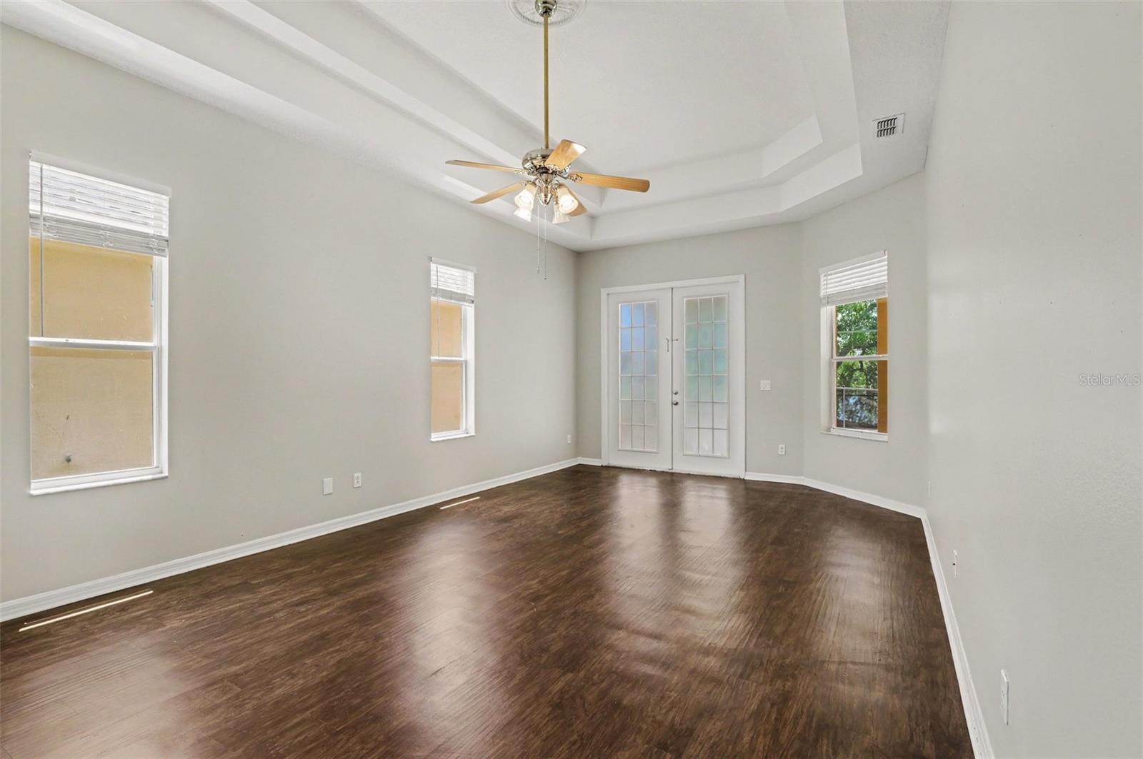 Image 31 of 40 For 1756 Crown Hill Boulevard