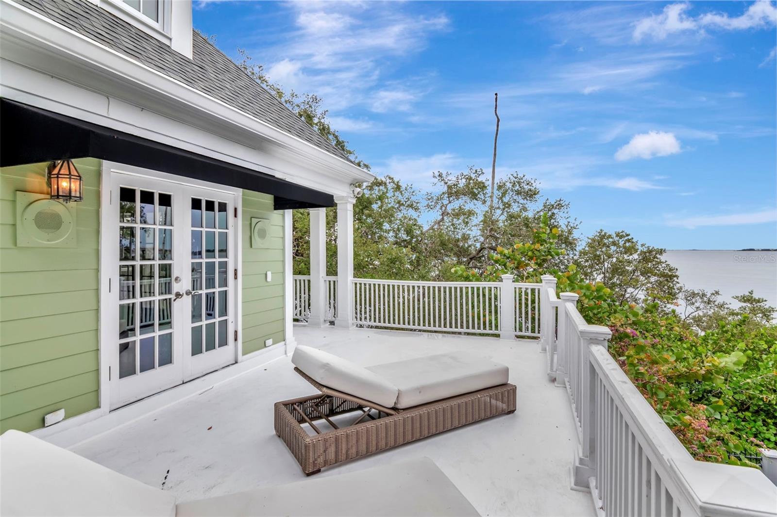 Image 2 of 60 For 6220 Bayshore Boulevard