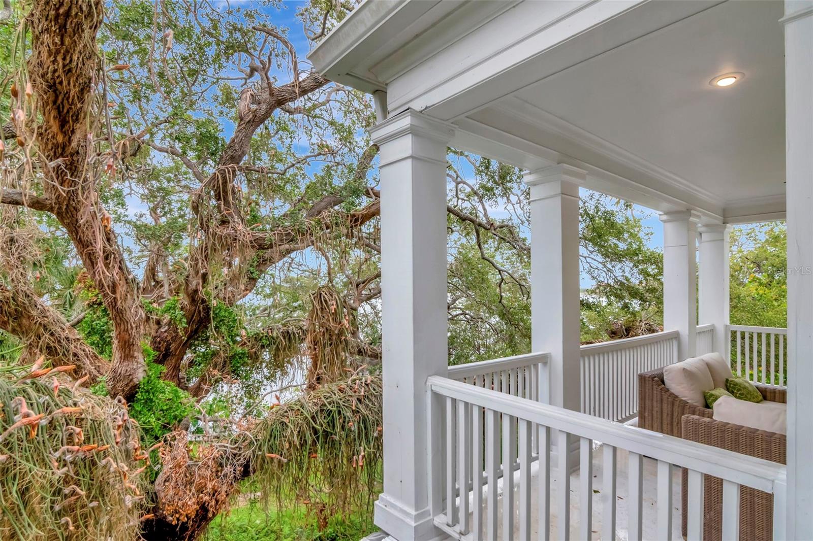 Image 40 of 60 For 6220 Bayshore Boulevard