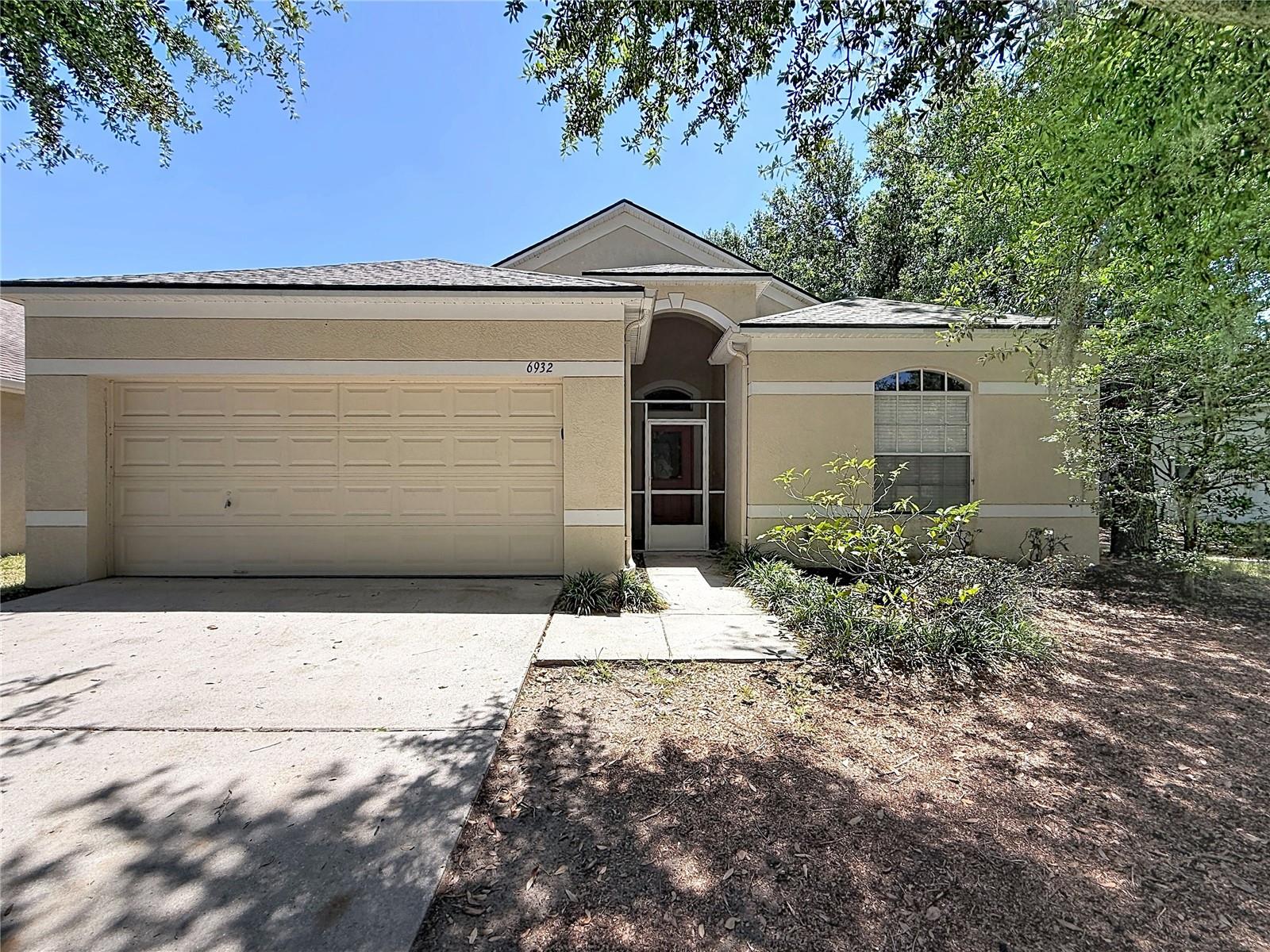 Details for 6932 Monarch Park Drive, APOLLO BEACH, FL 33572