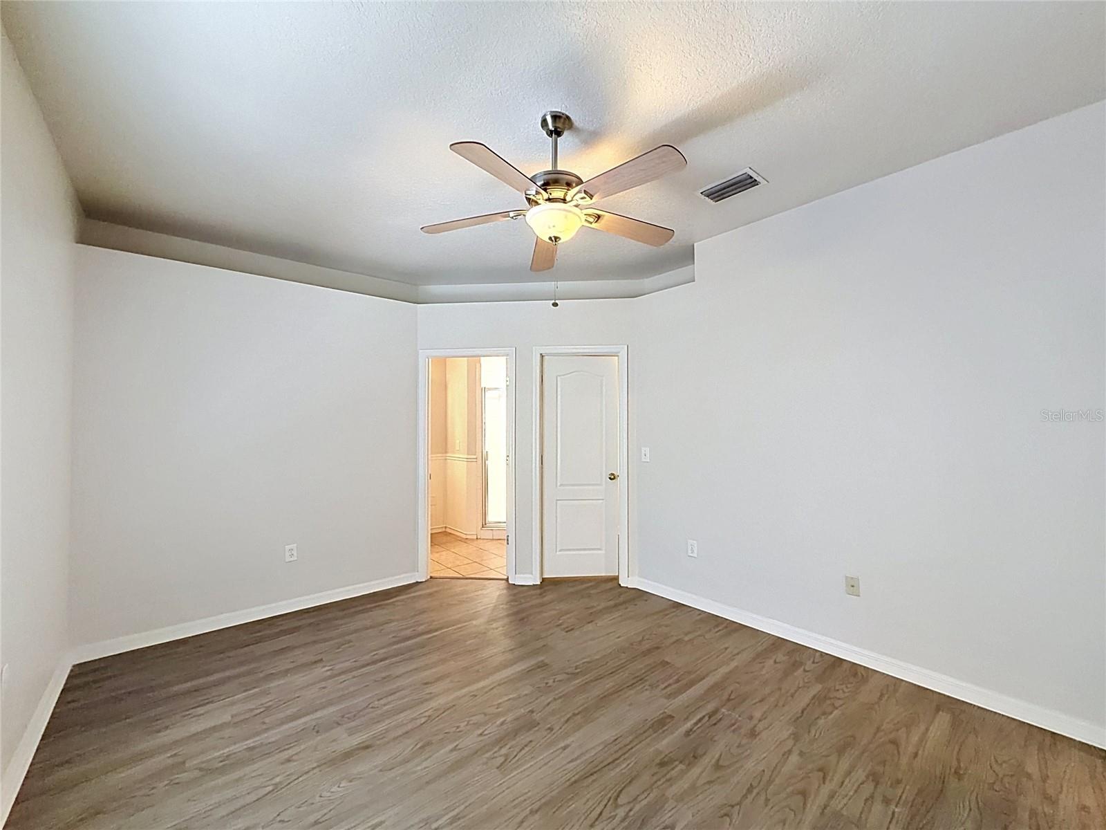 Image 13 of 27 For 6932 Monarch Park Drive