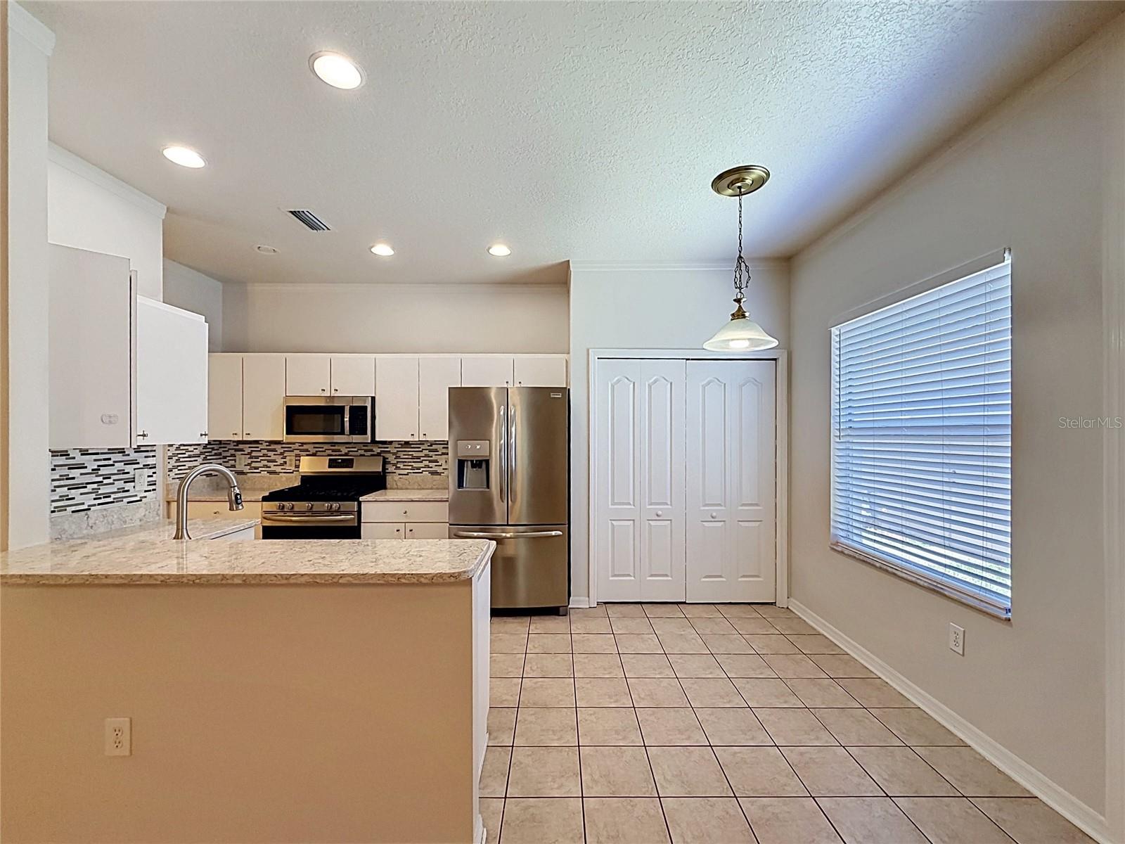 Image 6 of 27 For 6932 Monarch Park Drive
