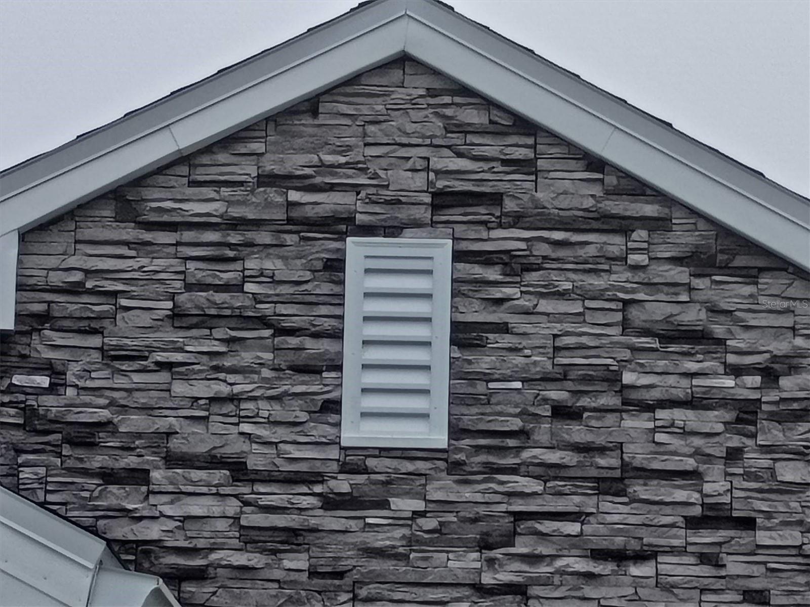 Image 14 of 50 For 203 Silver Palm Drive