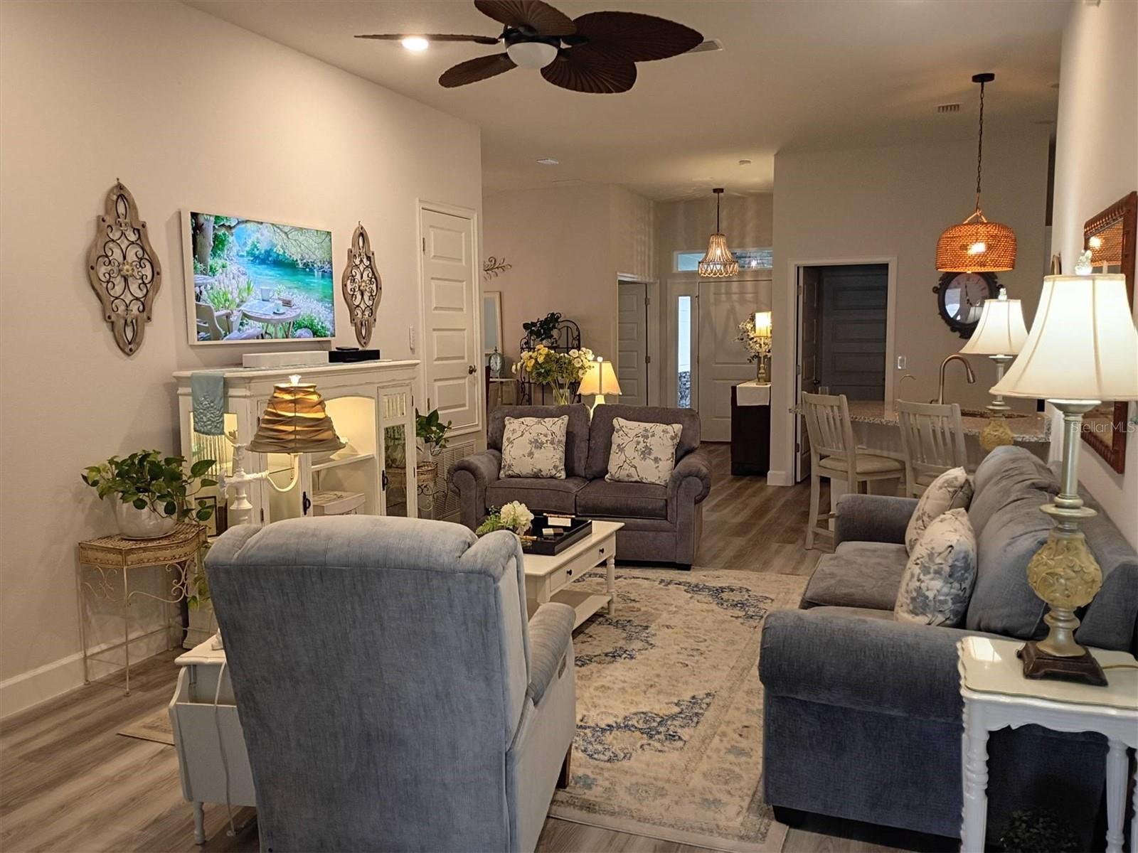 Image 34 of 50 For 203 Silver Palm Drive