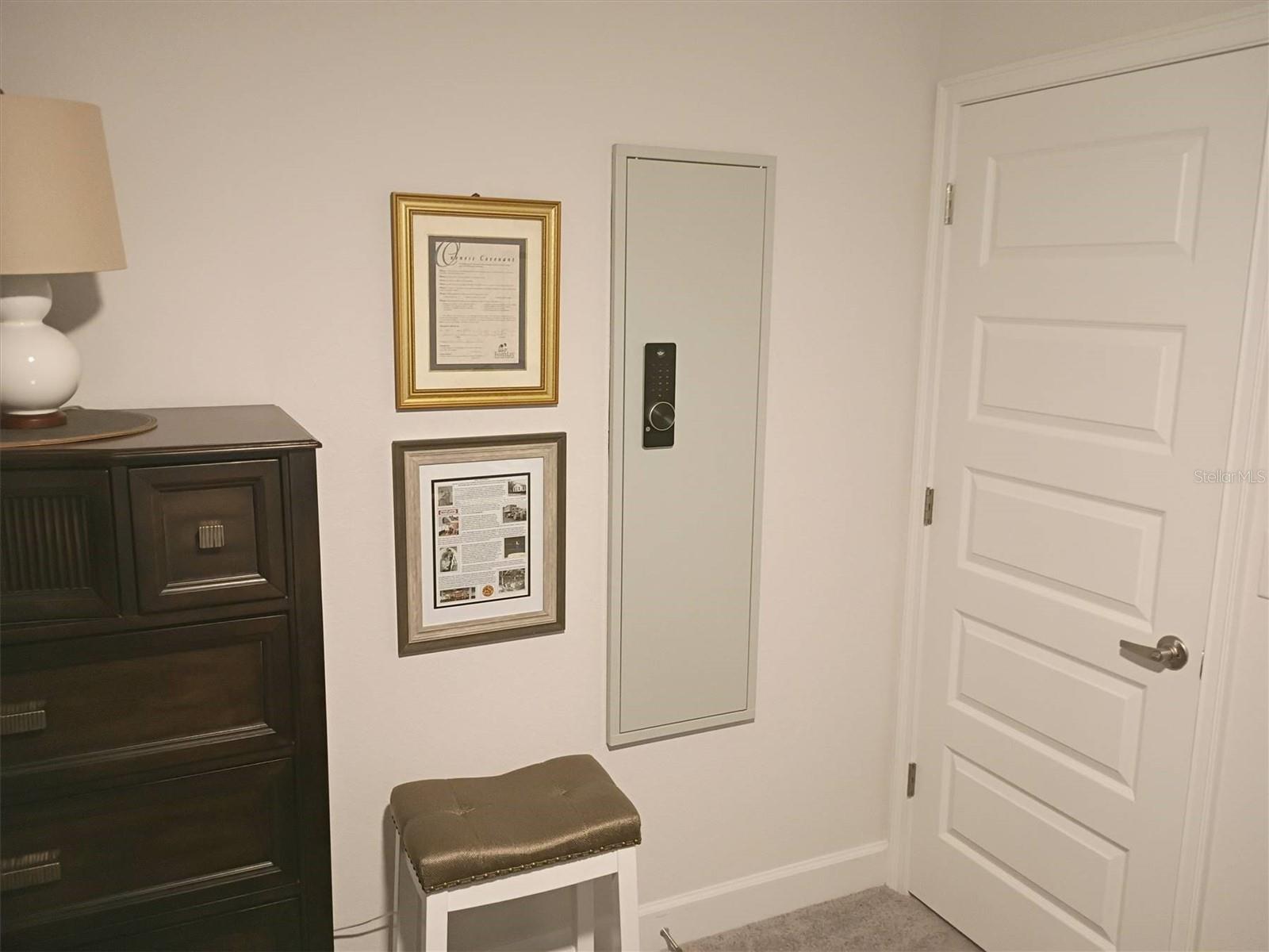 Image 36 of 50 For 203 Silver Palm Drive