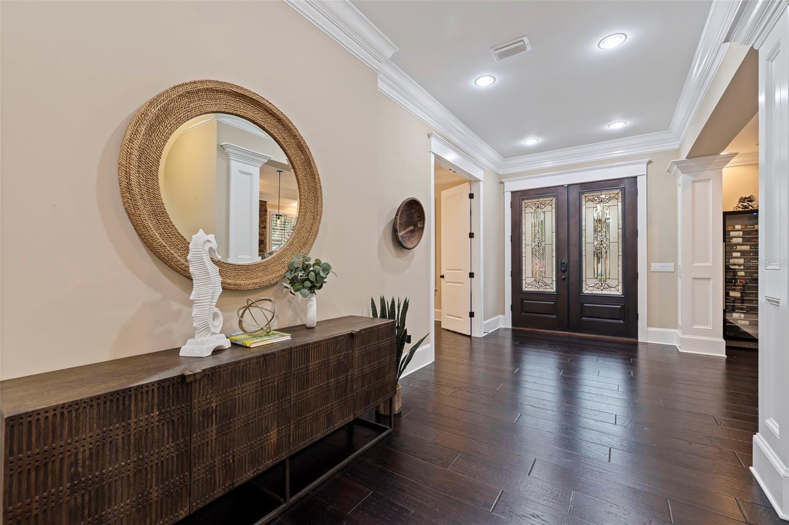 Image 4 of 60 For 310 8th Avenue N