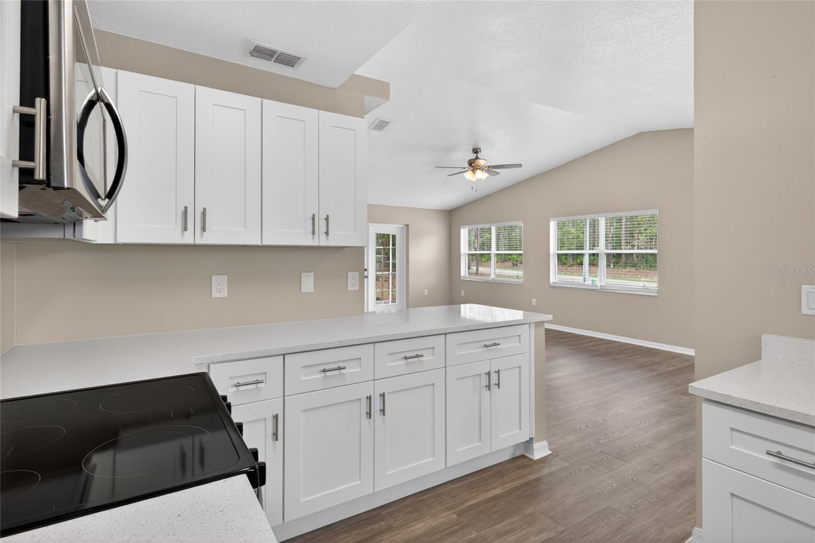 Image 12 of 40 For 799 Wycliffe Lane