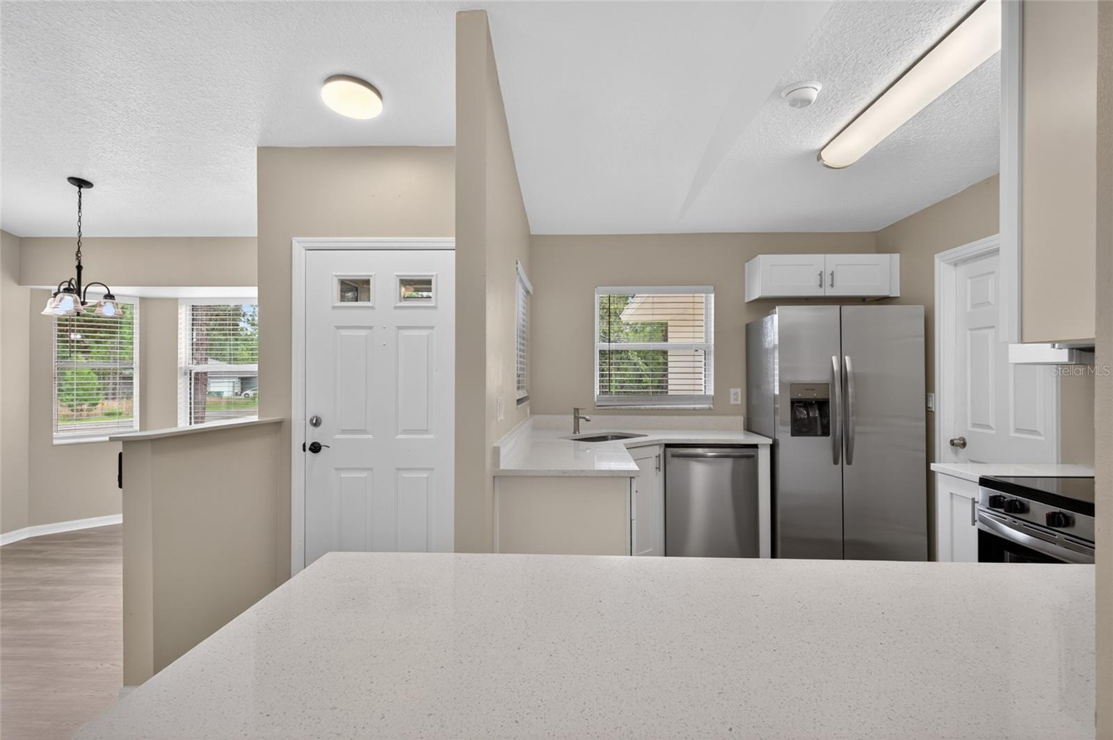 Image 14 of 40 For 799 Wycliffe Lane