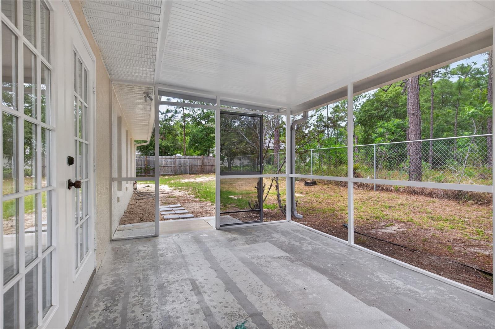 Image 31 of 40 For 799 Wycliffe Lane