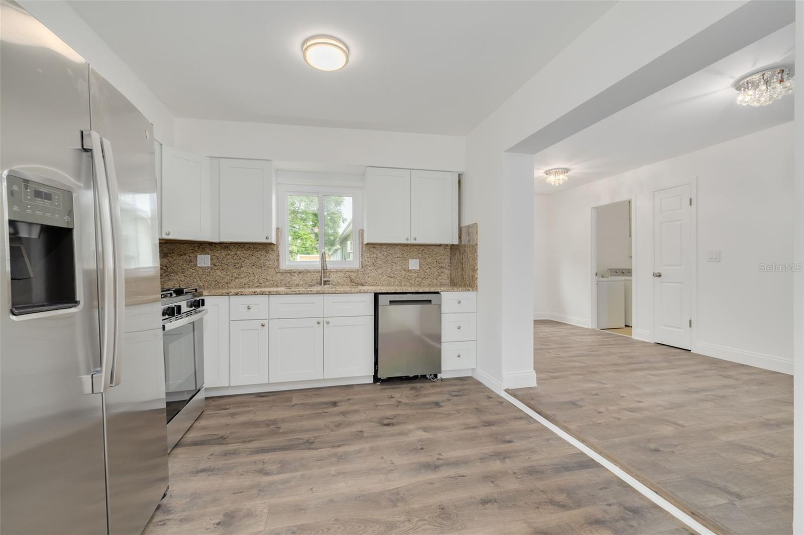 Image 10 of 27 For 2120 23rd Street Sw