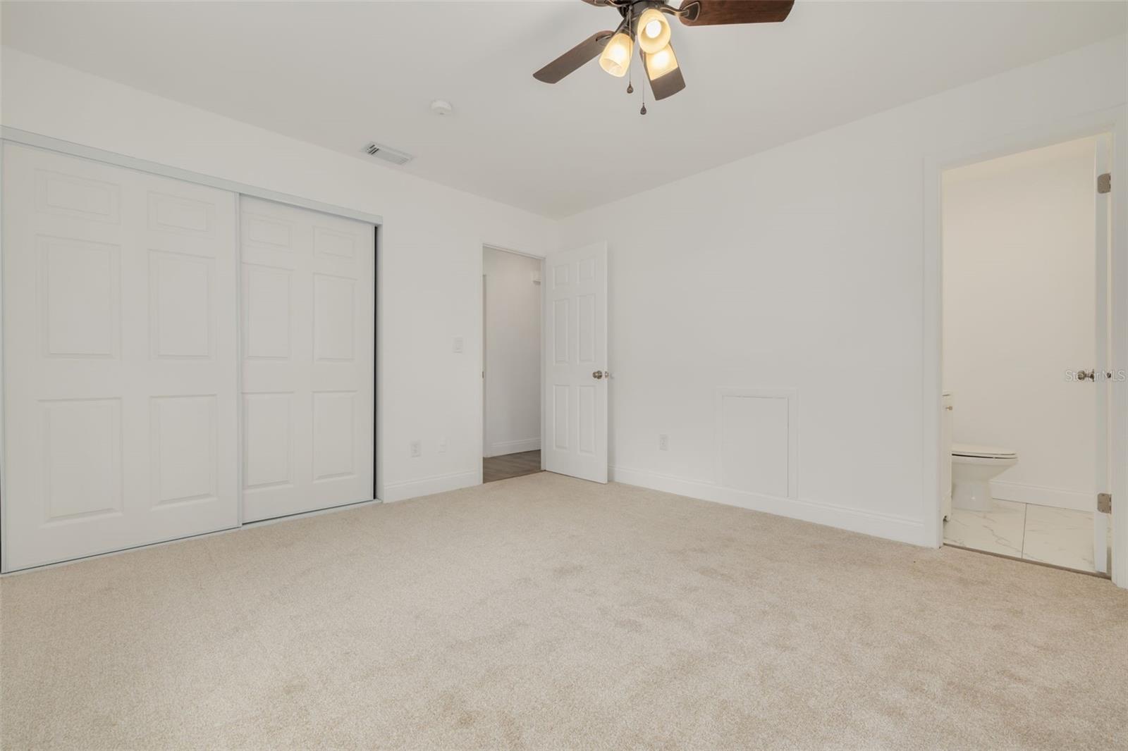 Image 14 of 27 For 2120 23rd Street Sw