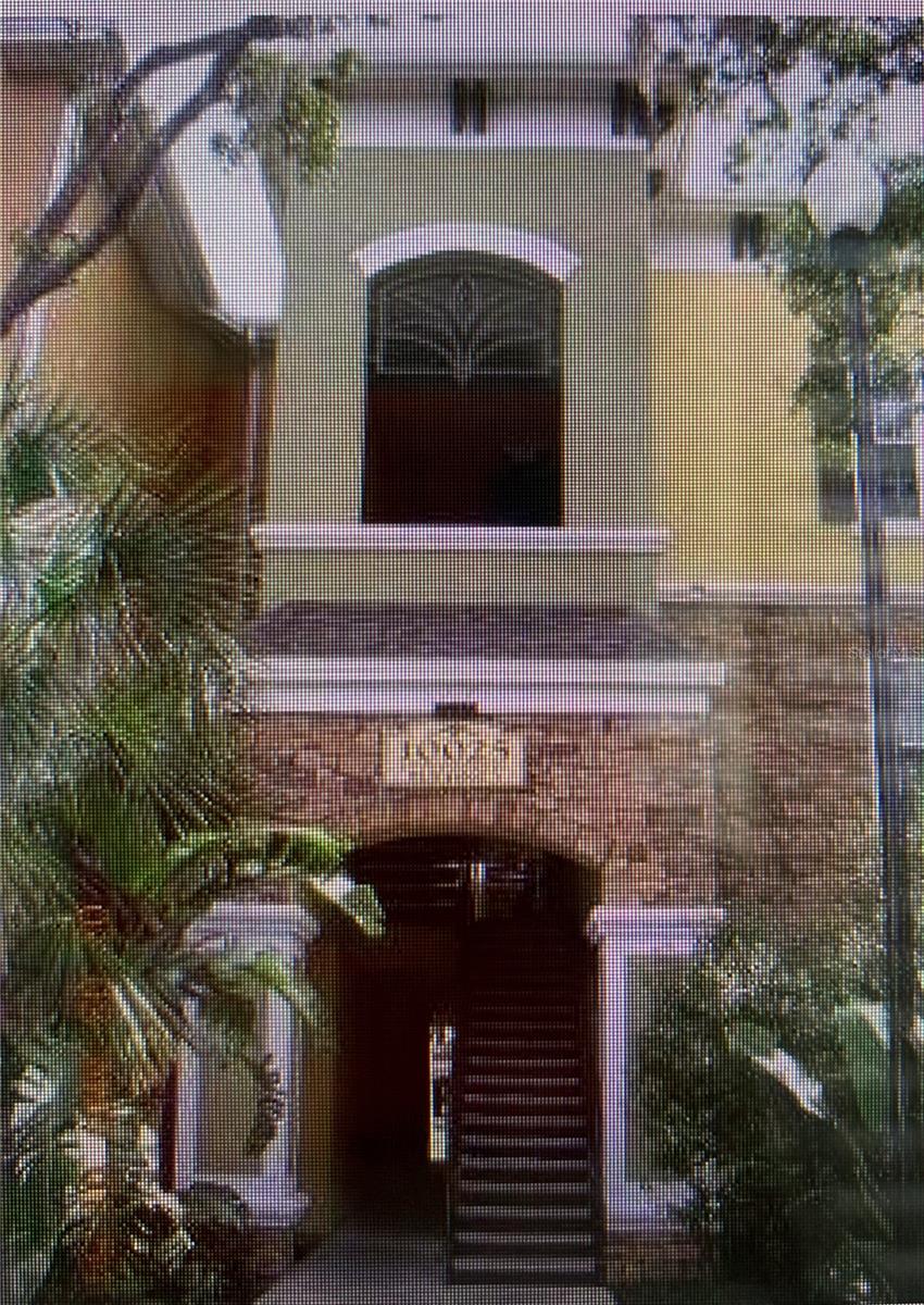 Details for 10025 Courtney Palms Boulevard 102, TAMPA, FL 33619