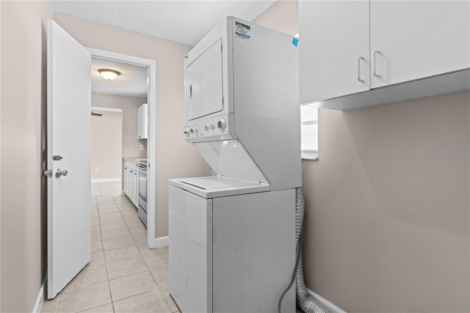 Listing photo id 17 for 7503 Culver Lane