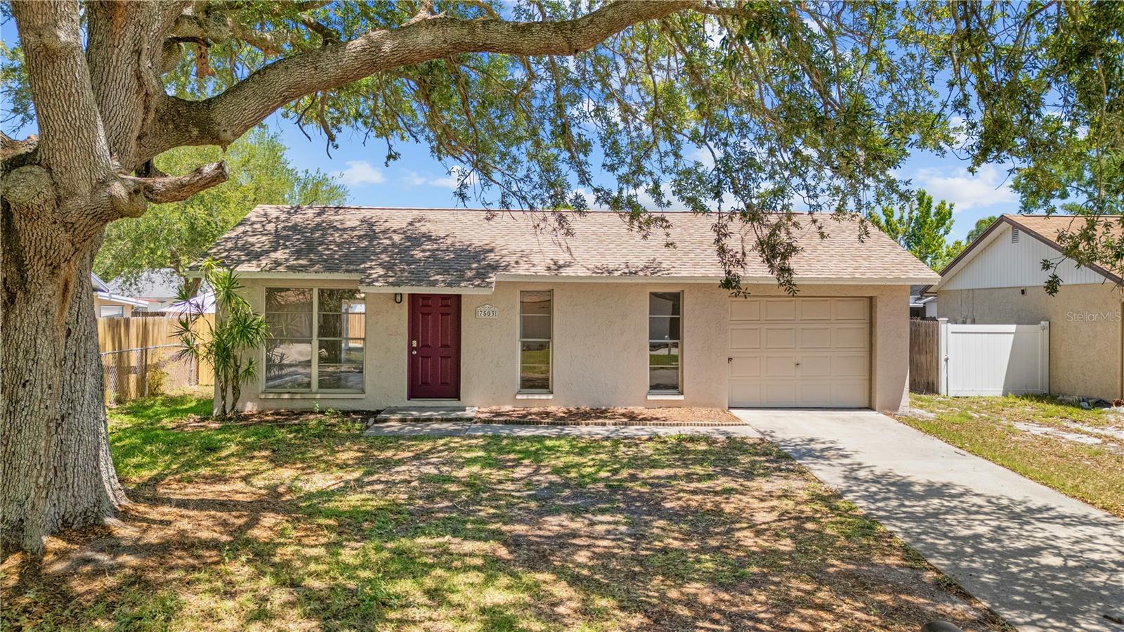 Listing photo id 0 for 7503 Culver Lane