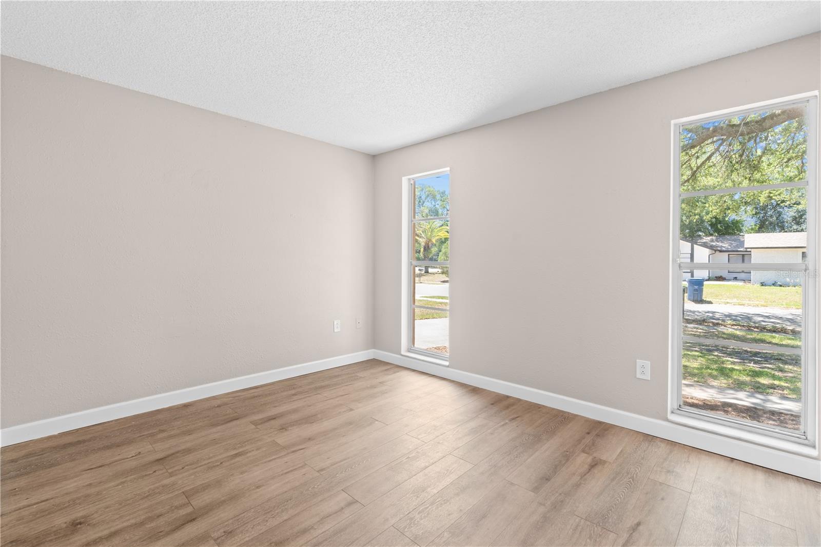 Listing photo id 20 for 7503 Culver Lane