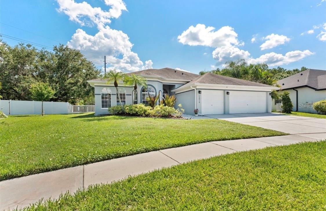 Image 2 of 43 For 12910 Vicksburg Drive
