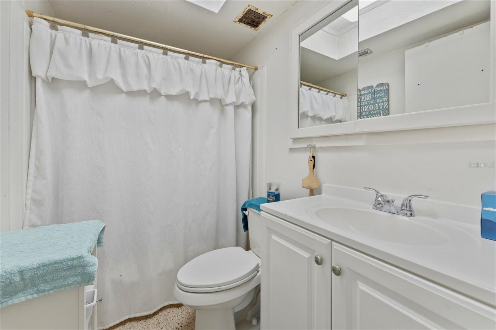 Image 11 of 22 For 8068 30th Avenue N