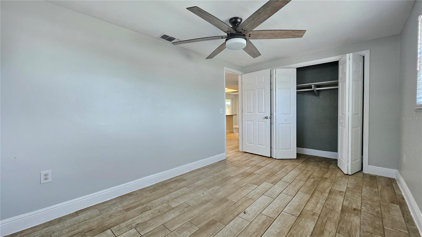 Image 13 of 24 For 6412 Pawling Avenue