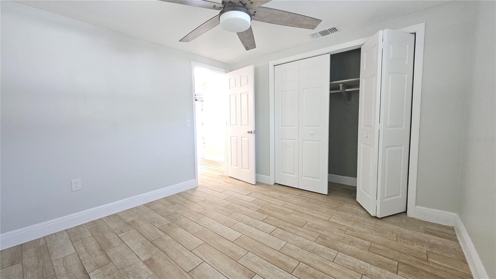 Image 17 of 24 For 6412 Pawling Avenue