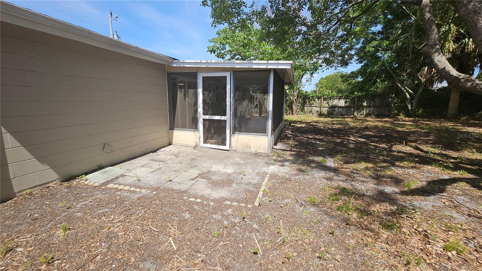 Image 22 of 24 For 6412 Pawling Avenue