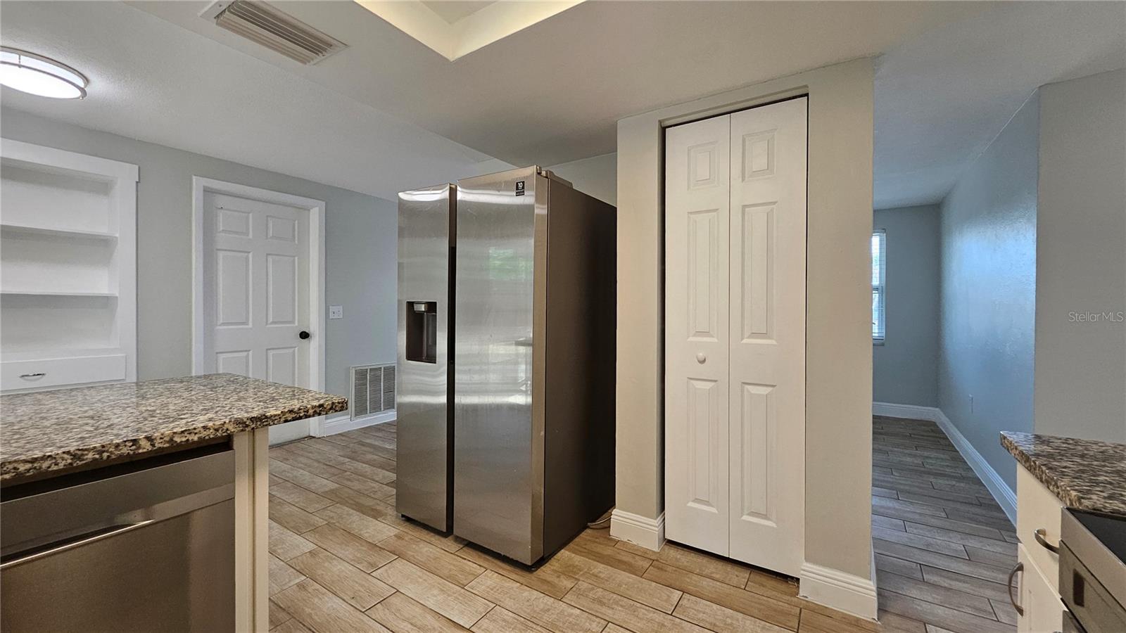 Image 9 of 24 For 6412 Pawling Avenue