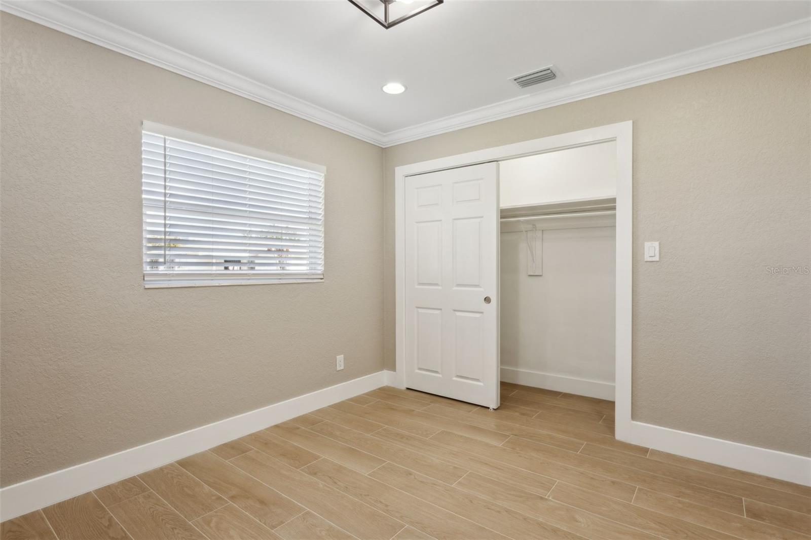 Image 7 of 12 For 3819 Gray Street