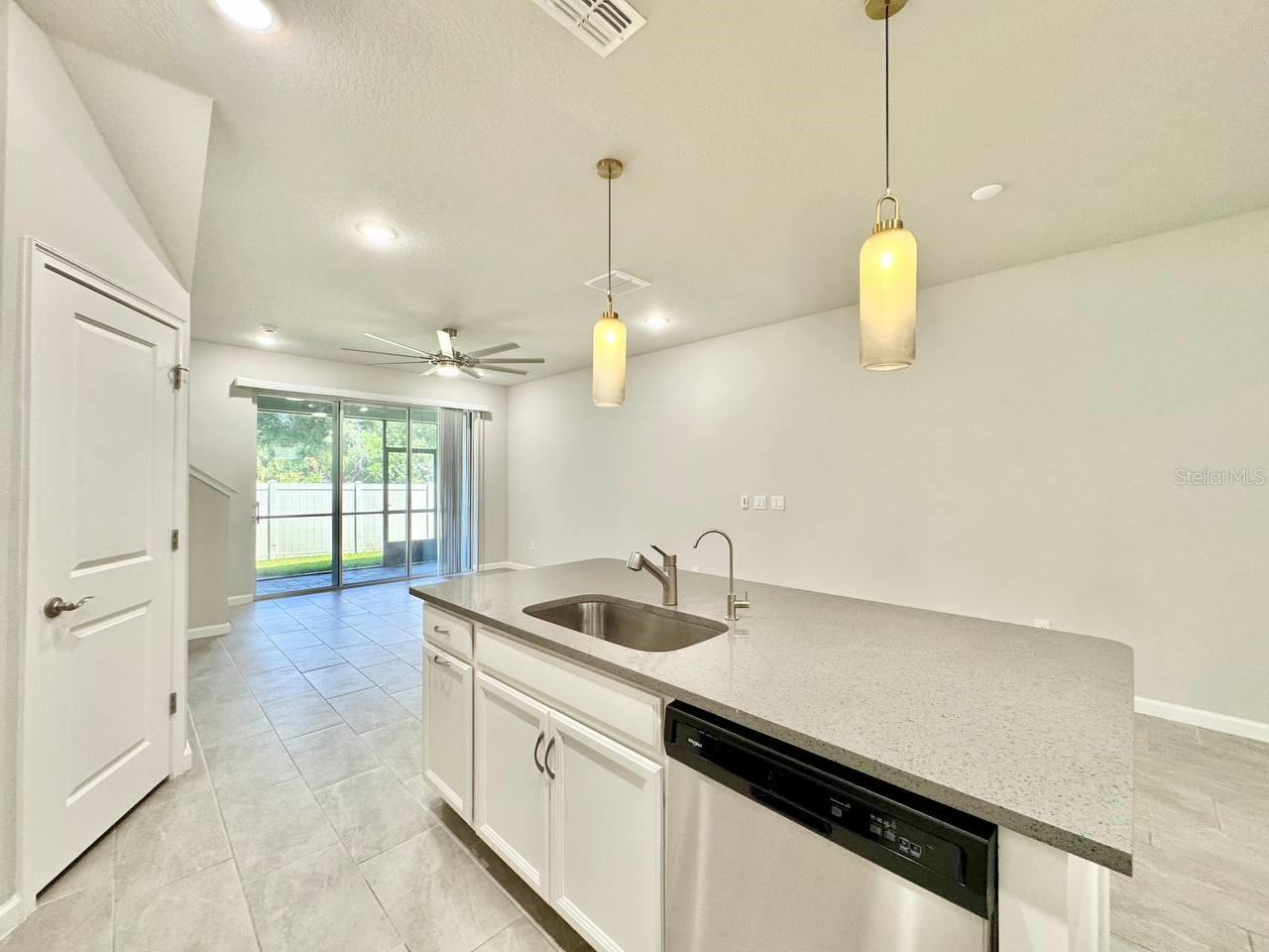 Image 10 of 35 For 8509 Primrose Willow Place