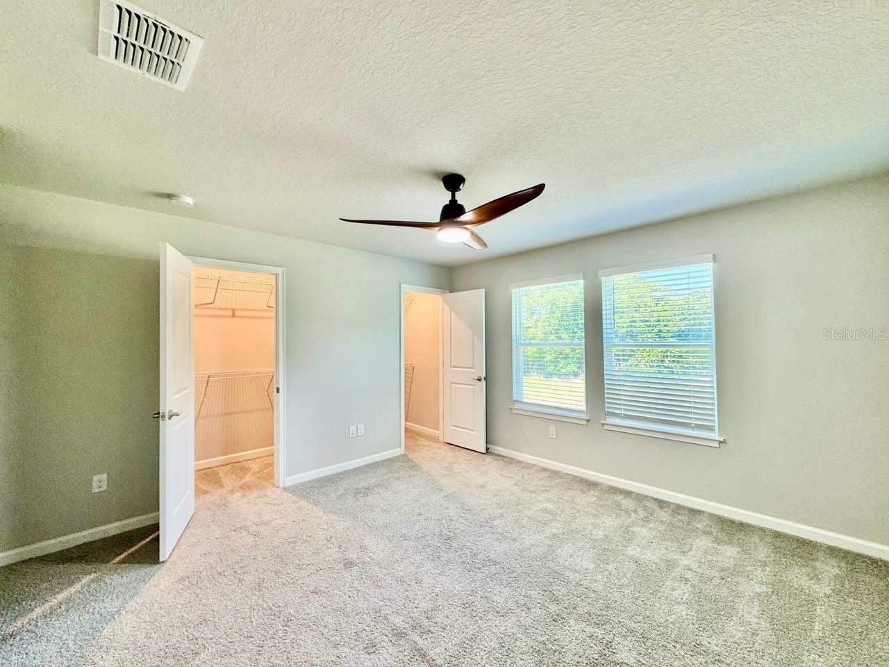 Image 19 of 35 For 8509 Primrose Willow Place