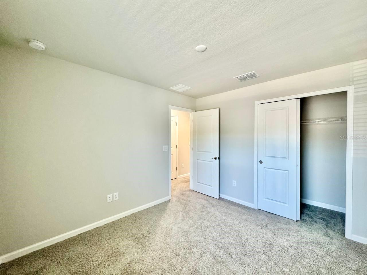 Image 26 of 35 For 8509 Primrose Willow Place
