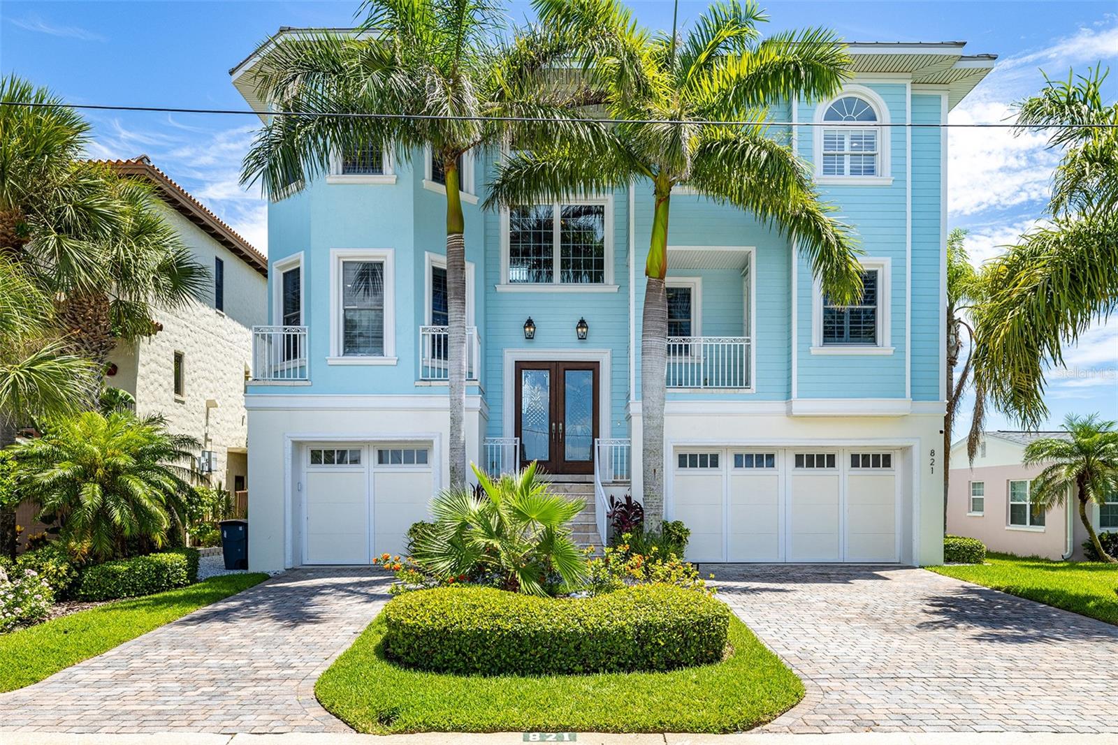 Image 3 of 69 For 821 Bay Point Drive
