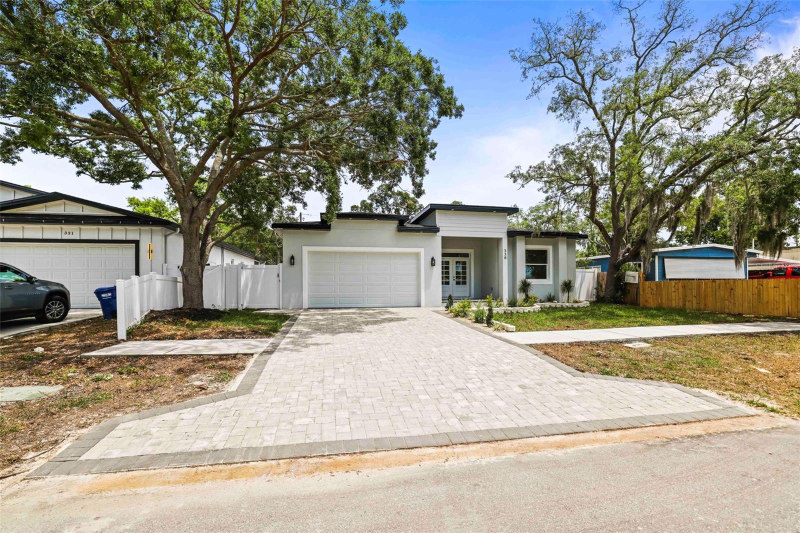 Image 15 of 62 For 330 Archimedes Street