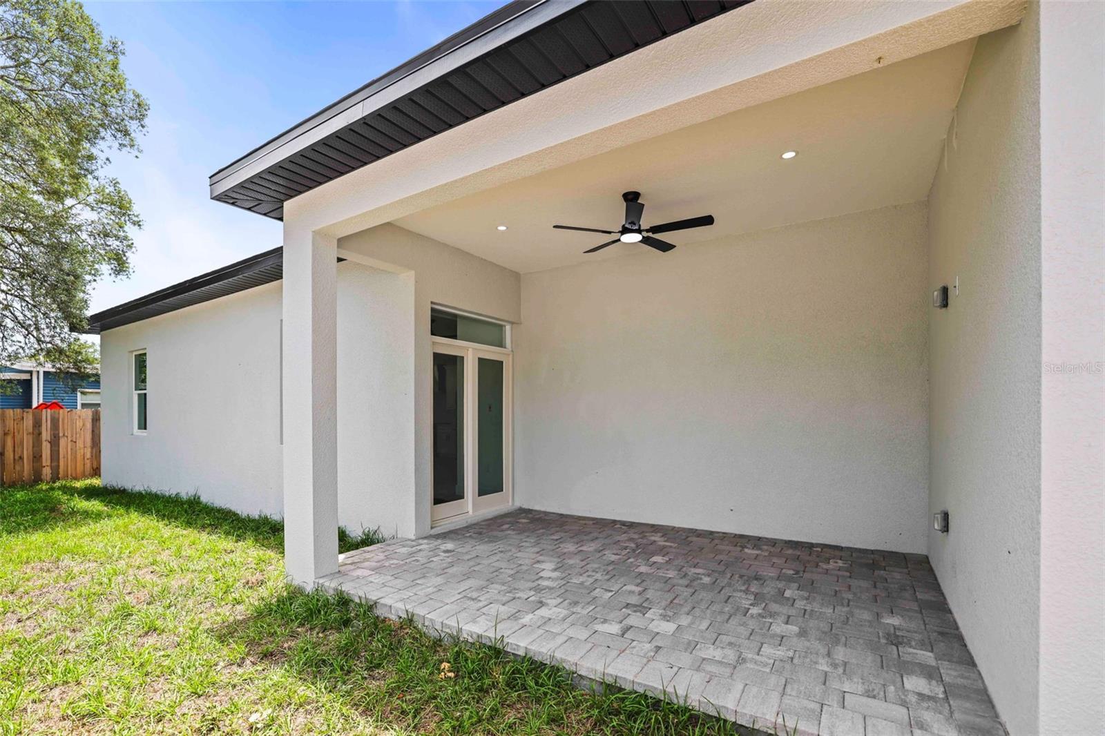 Image 39 of 62 For 330 Archimedes Street
