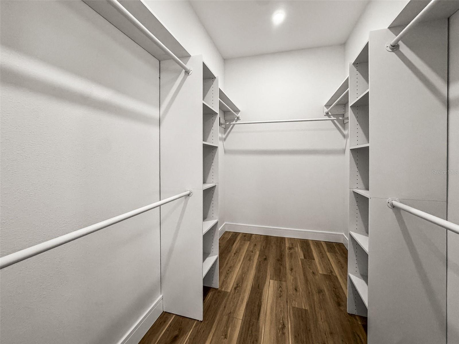 Image 42 of 62 For 330 Archimedes Street