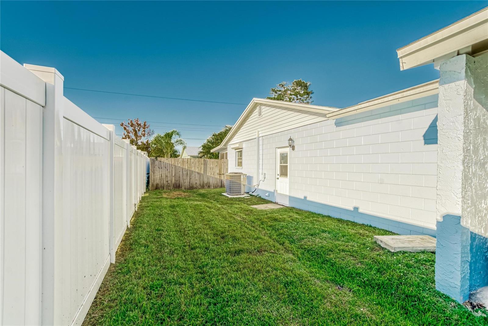 Image 72 of 75 For 6004 Golf And Sea Boulevard