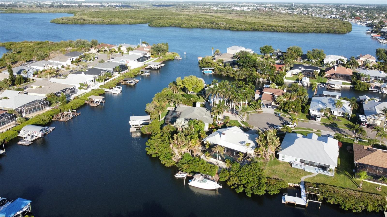 Image 10 of 88 For 6612 Blackfin Way