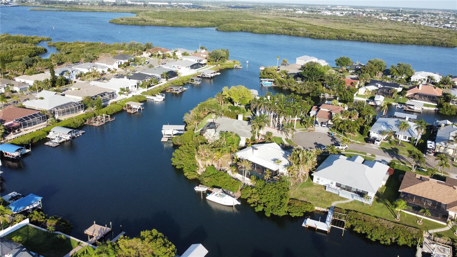 Image 11 of 88 For 6612 Blackfin Way