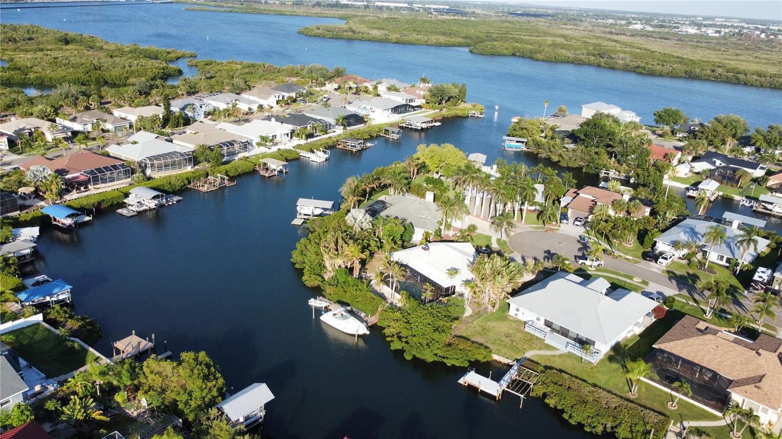 Image 12 of 88 For 6612 Blackfin Way