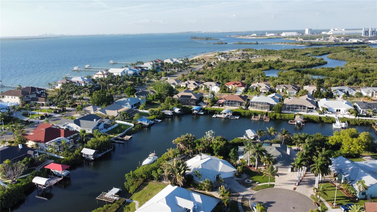 Image 16 of 88 For 6612 Blackfin Way
