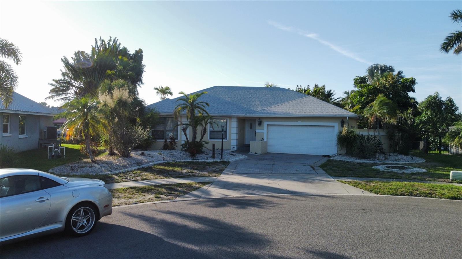 Image 26 of 88 For 6612 Blackfin Way