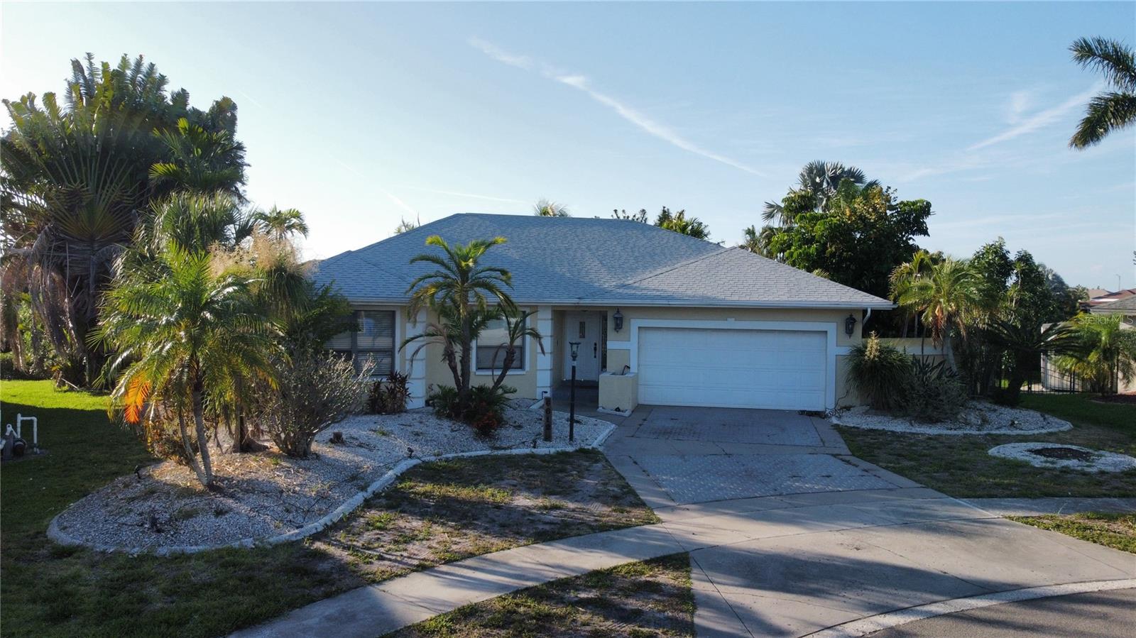 Image 28 of 88 For 6612 Blackfin Way
