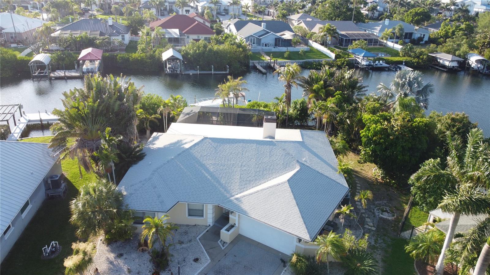 Image 3 of 88 For 6612 Blackfin Way