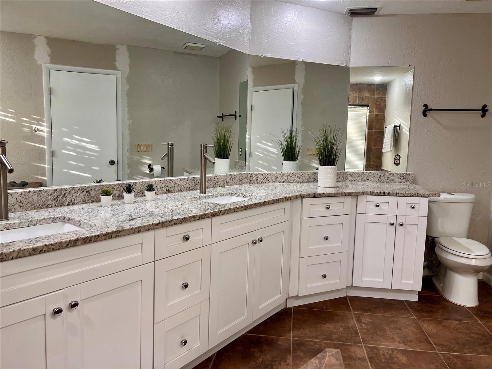Image 61 of 88 For 6612 Blackfin Way