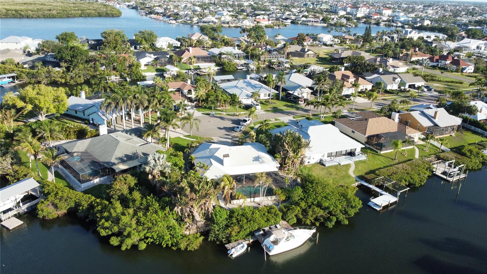 Image 8 of 88 For 6612 Blackfin Way