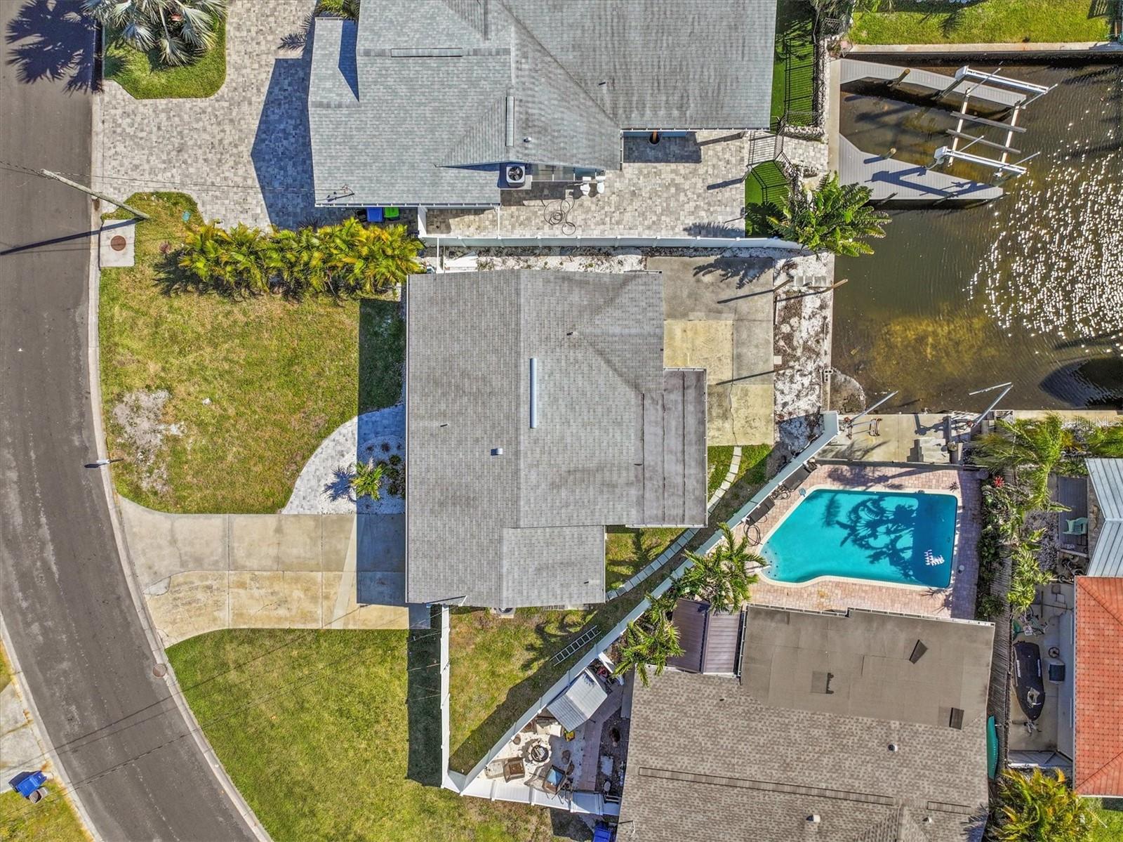 Image 9 of 38 For 310 Westwinds Drive